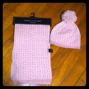 Hat and scarf set